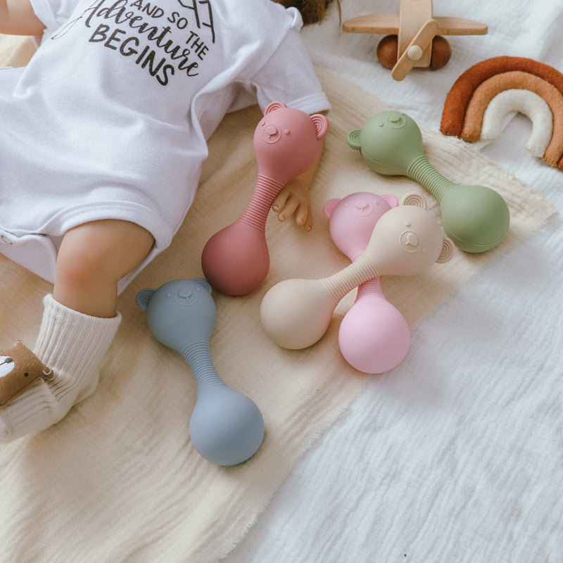 Bieco | Hochet Bebe En Bois - Hérisson | Lot De 2 | 19 Cm | Maracas Bébé | Hochet Bébé | Hochet Bebe 1 Mois | Jouet Bebe 2 Mois