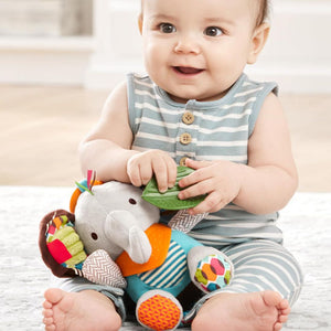 hochet bébé éléphant peluche animaux