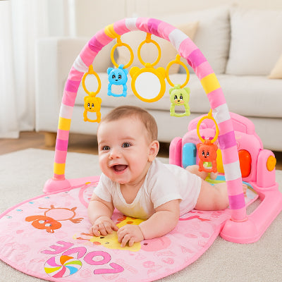 nourrisson joue tapis eveil bebe avec piano rose